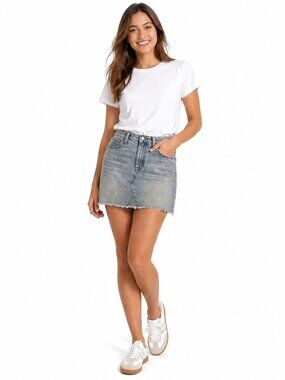 Madewell Rigid Denim Mini Skirt 28 Waist Womens Light Wash Raw Hem L4531